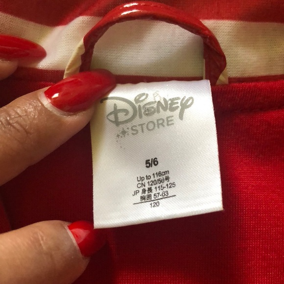 Disney - Picture 5 of 8